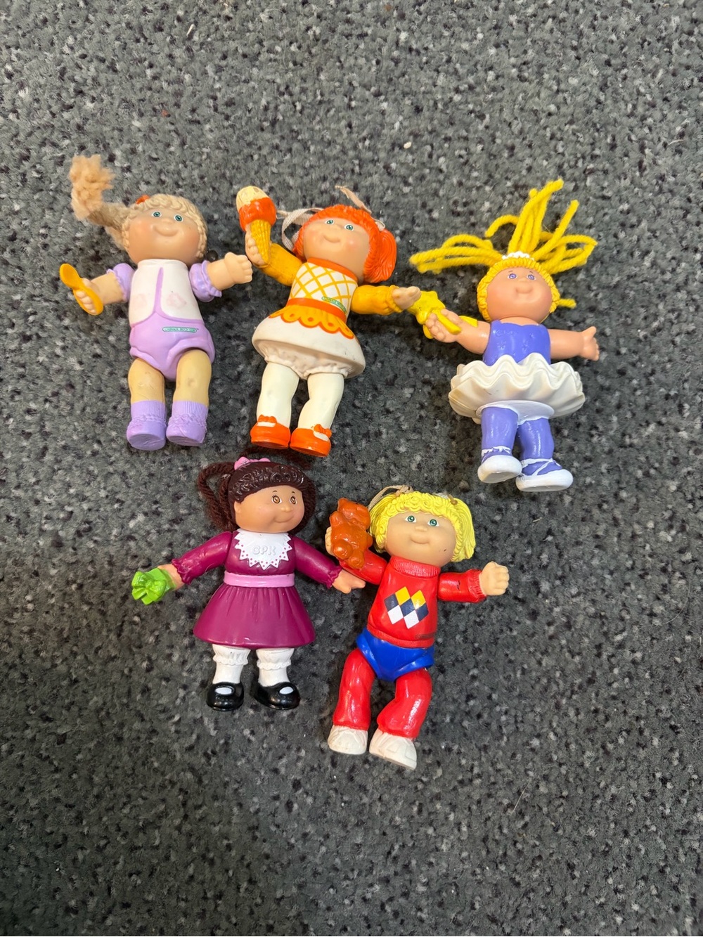 Set of 5 Colorful cabbage patch Kids Play Dolls - McDonald’s 80s and 90s
